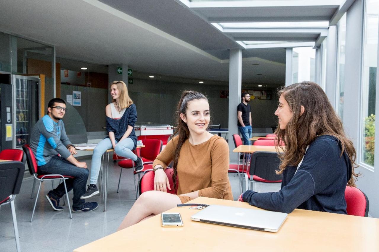 Residencia Universitaria Resa O Castro Βίγκο Εξωτερικό φωτογραφία